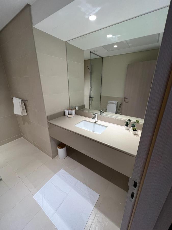Waters Edge Abu Dhabi